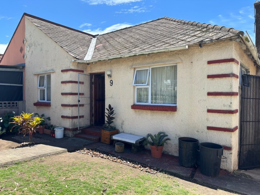 2 Bedroom Property for Sale in Kensington Eastern Cape